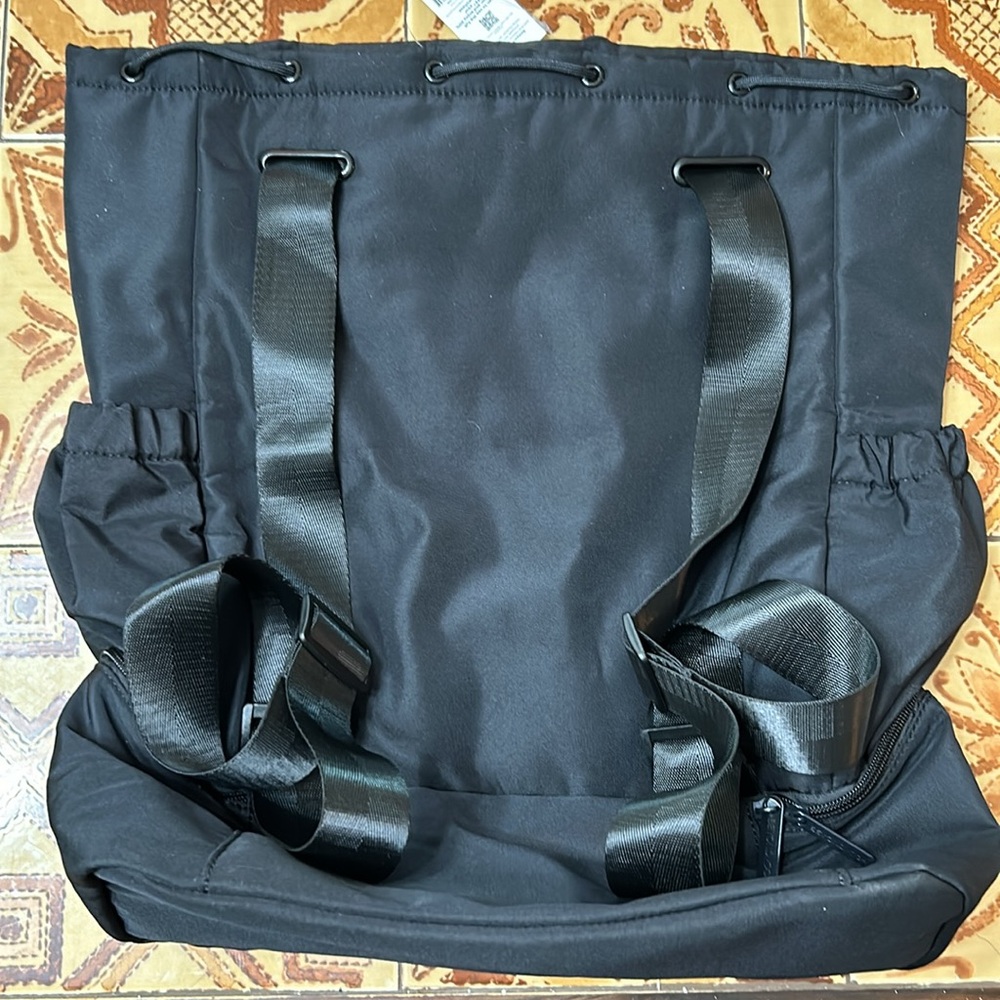 Beyond Yoga Drawstring Backpack - Picture 2 of 6